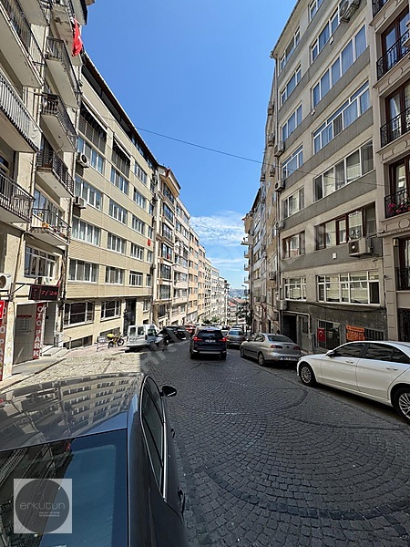 Erkutun'dan Teşvikiye'de Genç Binada Satılık Ters Dubleks Daire — fotoğraf 32