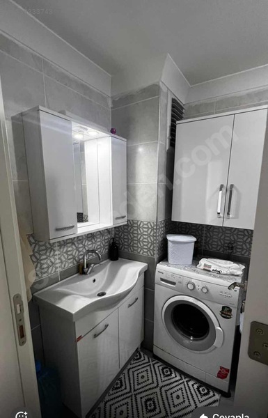 Merkezi Konumda Eşyalı 3+1 — fotoğraf 3