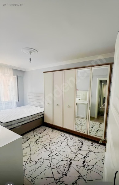 Merkezi Konumda Eşyalı 3+1 — fotoğraf 17