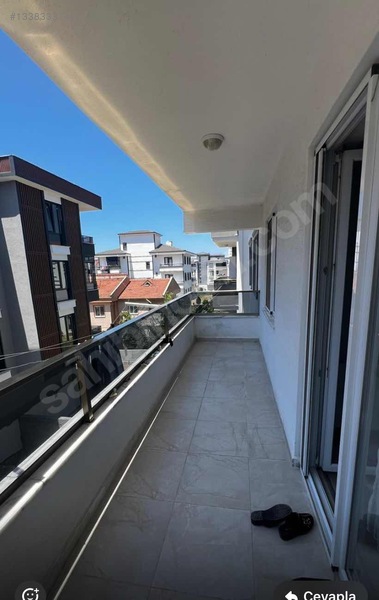 Merkezi Konumda Eşyalı 3+1 — fotoğraf 19