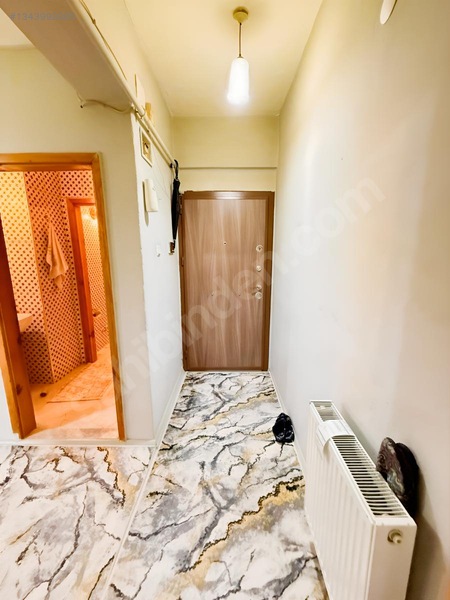Uzmandan 5.caddede Köşe Başı Çok Geniş 2+1 Daire — fotoğraf 48