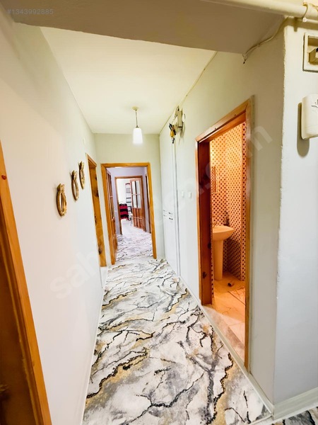 Uzmandan 5.caddede Köşe Başı Çok Geniş 2+1 Daire — fotoğraf 52