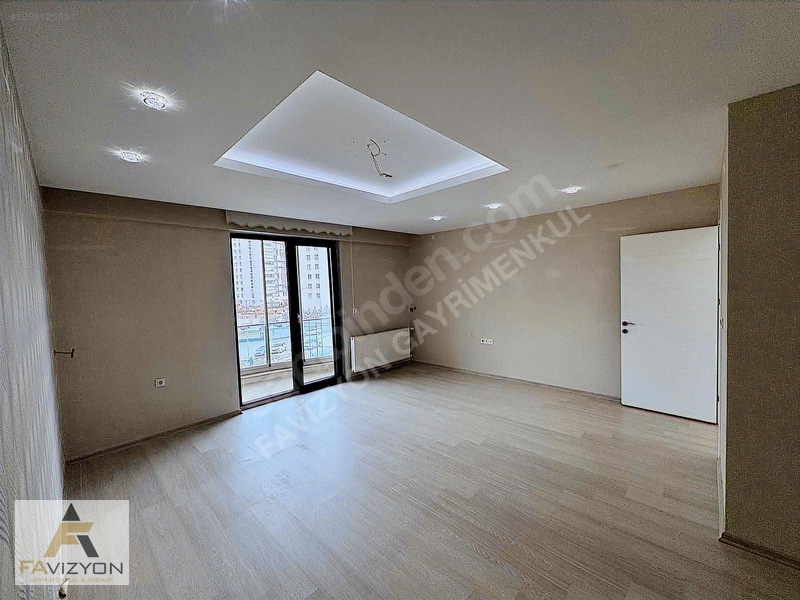 Bulvar Üstünde Şehir Manzaralı 4+1 Ultra Lüx Havuzlu Daire — fotoğraf 27