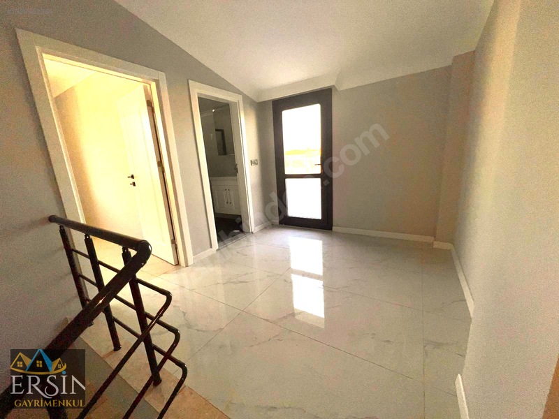 Akçay-güre Arası Denize Yakın Bahçeli Ultra Lüks Villa 3+1 — fotoğraf 29
