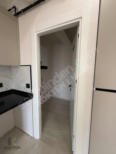 ▂▃kökten Emlak▃▂özel Garajlı Geniş Balkonlu Kiralık 3+1 Daire — fotoğraf 13