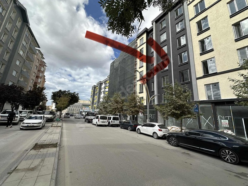 Pala Gayrimenkul' Den Satılık Merkezi Konumda Daire 3.kat — fotoğraf 11