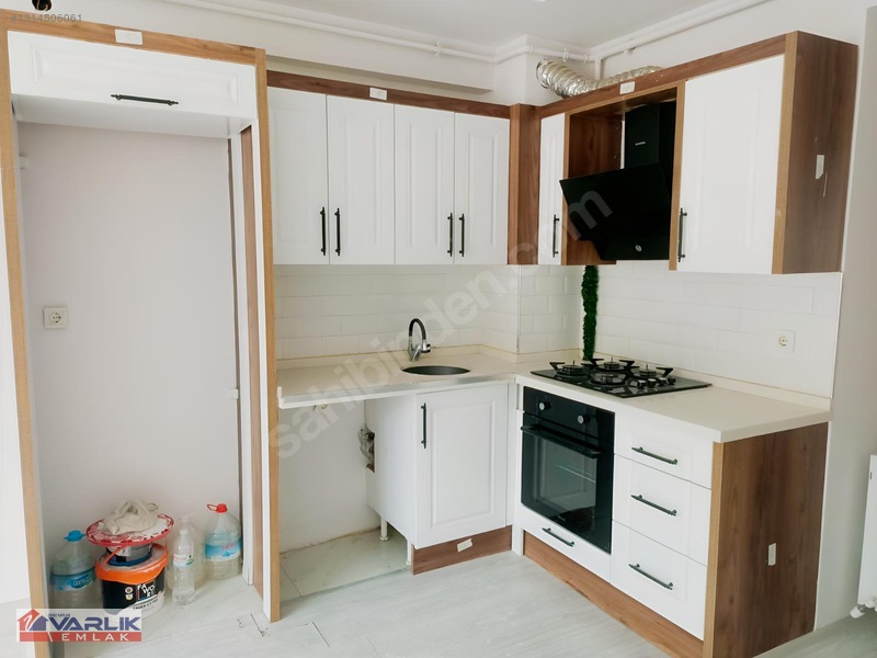 Varlık Emlak Tan Muradiye De 23.nisan Parkı Civarı Kiralık Daire — fotoğraf 6