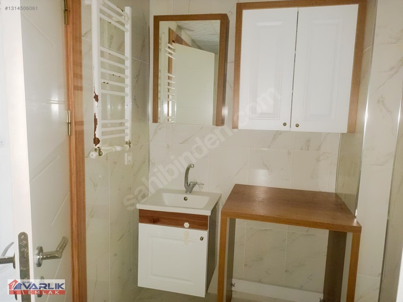 Varlık Emlak Tan Muradiye De 23.nisan Parkı Civarı Kiralık Daire — fotoğraf 16