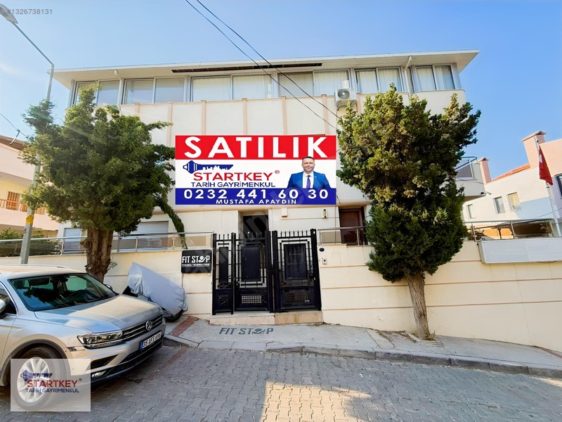 İzmir Balçova Korutürkte Full Tadilatlı Müstakil Dubleks — fotoğraf 2