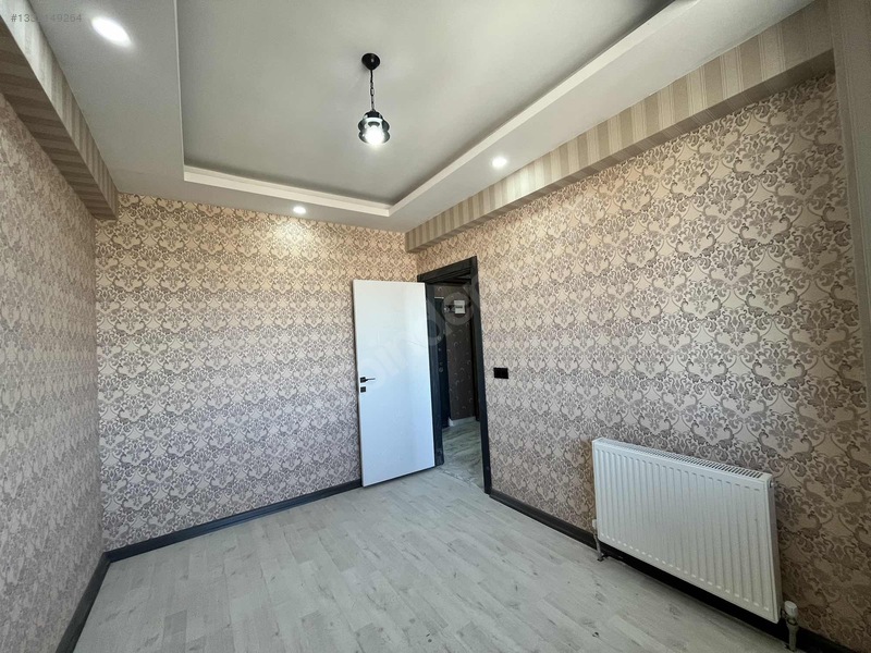 Cadde 17 Emlaktan Satılık 1+1 Şehir Hastanesi Yani Sıfır Daıre — fotoğraf 5