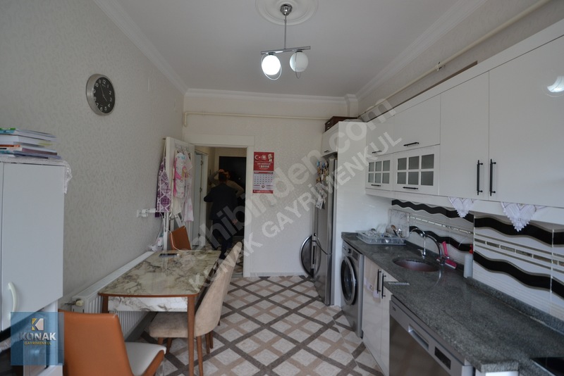 Konak Gayrimenkulden Beykent 1. Etapta Gözde Konumda Full 3+1 — fotoğraf 4
