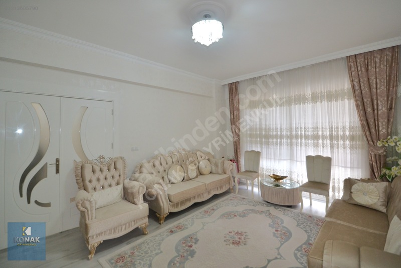 Konak Gayrimenkulden Beykent 1. Etapta Gözde Konumda Full 3+1 — fotoğraf 8