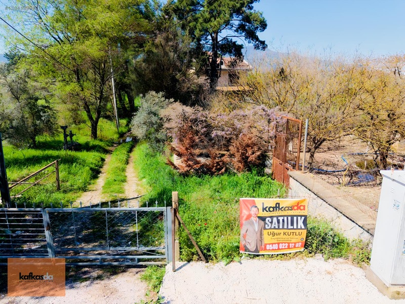 Kemalpaşa Yukarıkızılca'da Satılık Çiftlik Evi Ve Arazisi — fotoğraf 31