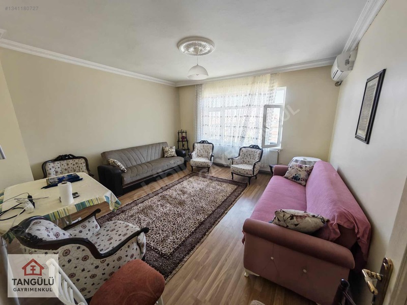 İzzetpaşa Mah. Salı Pazarı Yakını, Kiralık 3+1 Eşyalı Daire