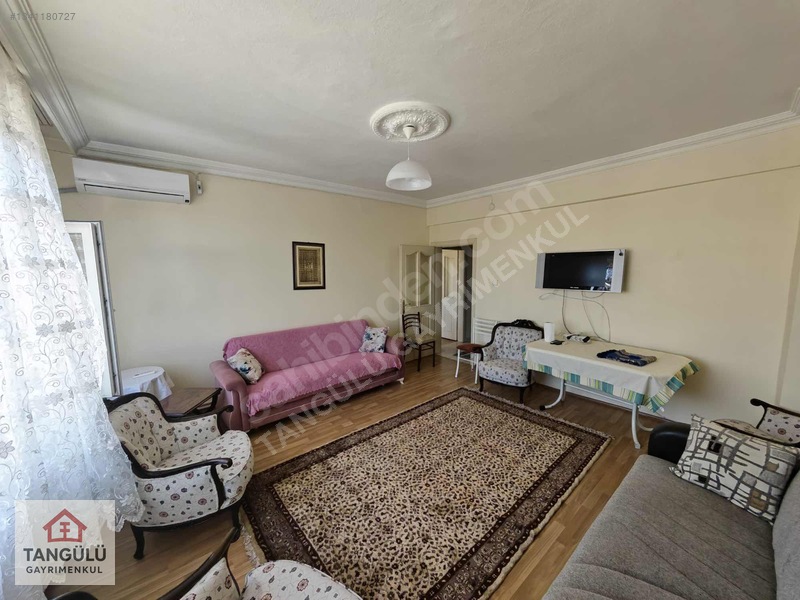 İzzetpaşa Mah. Salı Pazarı Yakını, Kiralık 3+1 Eşyalı Daire — fotoğraf 2