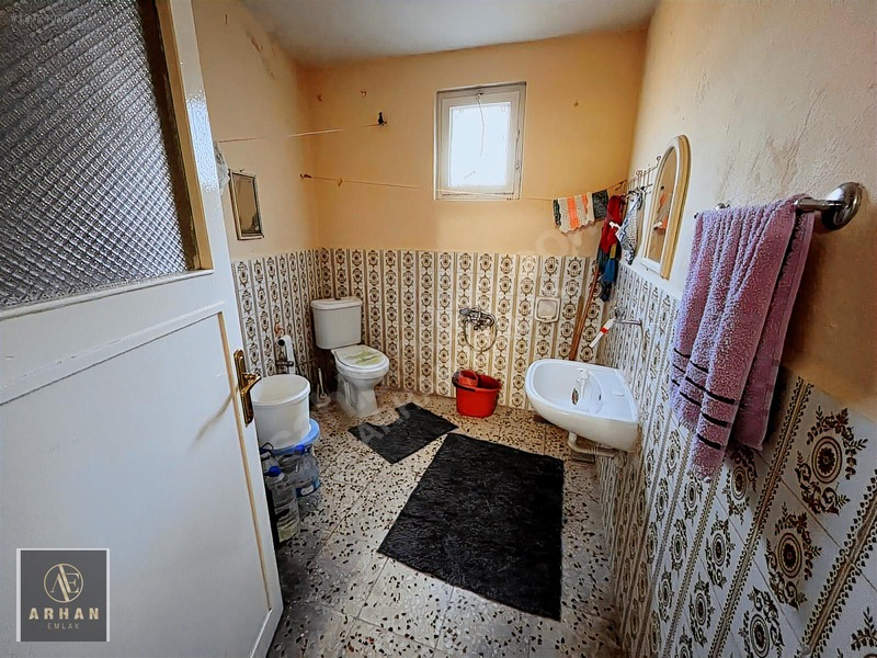 Arhan Emlak'tan Ece Mahallesinde Satılık Bahçeli Müstakil Ev — fotoğraf 20