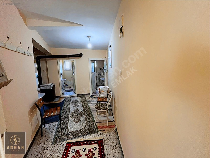Arhan Emlak'tan Ece Mahallesinde Satılık Bahçeli Müstakil Ev — fotoğraf 24
