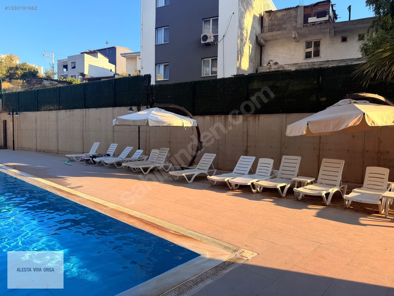Çiğli Uğur Mumcuda Site İçi Havuzlu,3+1,ebeveyn Banyolu Daire — fotoğraf 2