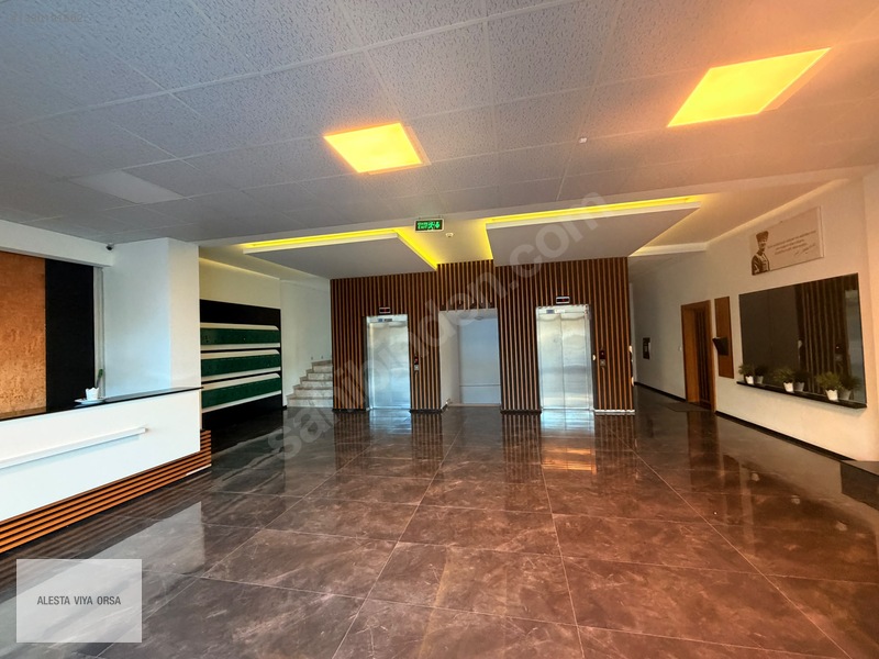 Çiğli Uğur Mumcuda Site İçi Havuzlu,3+1,ebeveyn Banyolu Daire — fotoğraf 7