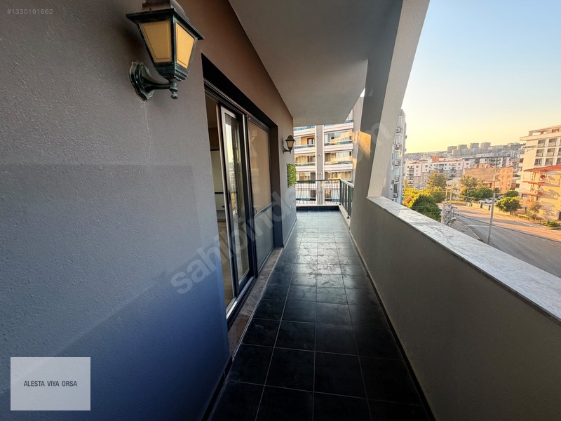 Çiğli Uğur Mumcuda Site İçi Havuzlu,3+1,ebeveyn Banyolu Daire — fotoğraf 16