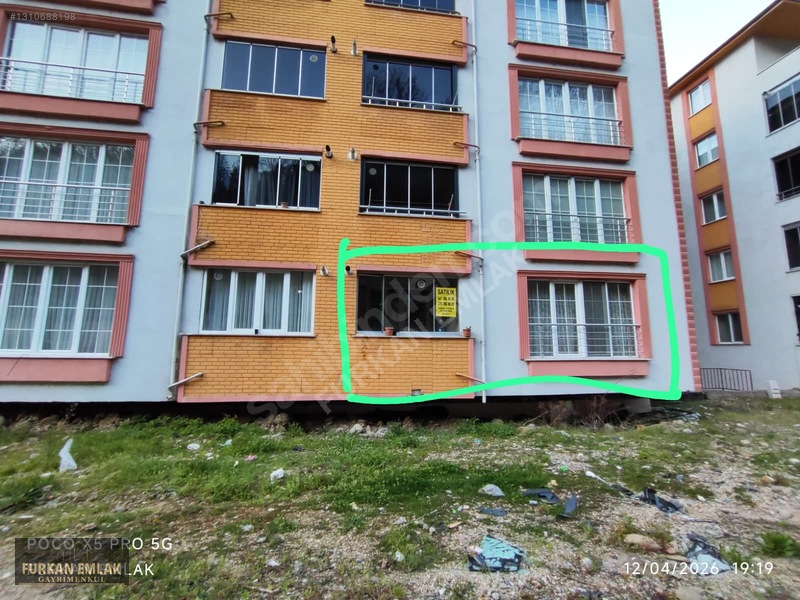 Yenice Menderes Mah.lokum Evler'de Satılık 3+1 Daire - Fırsat! — fotoğraf 2