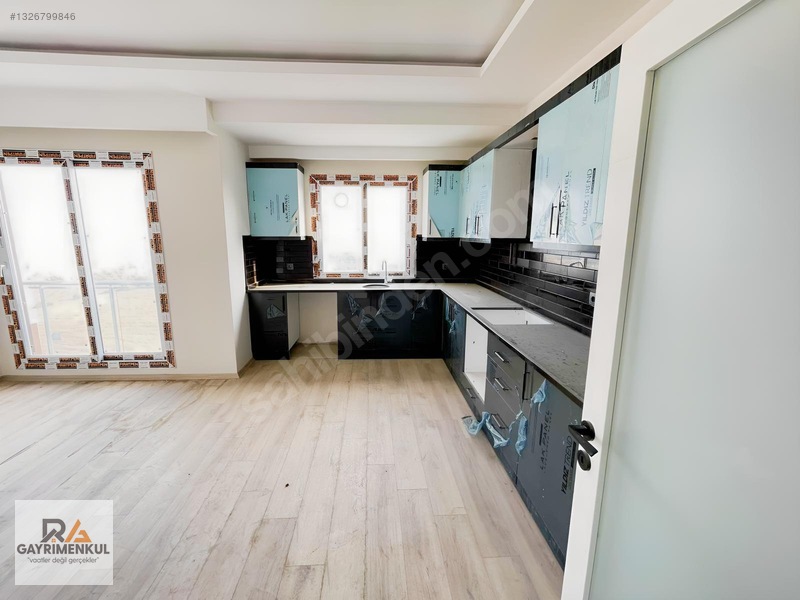 Ra Gayrmenkul Atatürk Mh Site İçi Lüks Sıfır 4+1 — fotoğraf 4