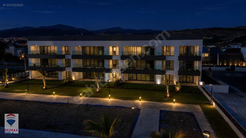 İbrahim Bülbül-denize Cephe/havuzlu Site/ Özel Bahçeli 3+1 Daire — fotoğraf 8