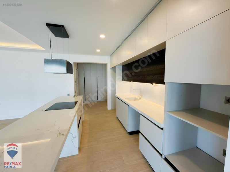İbrahim Bülbül-denize Cephe/havuzlu Site/ Özel Bahçeli 3+1 Daire — fotoğraf 11