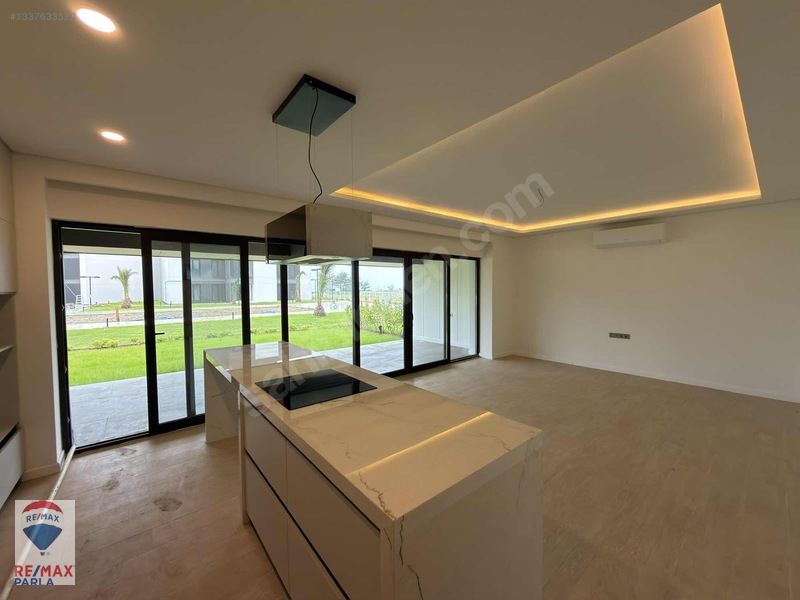 İbrahim Bülbül-denize Cephe/havuzlu Site/ Özel Bahçeli 3+1 Daire — fotoğraf 22