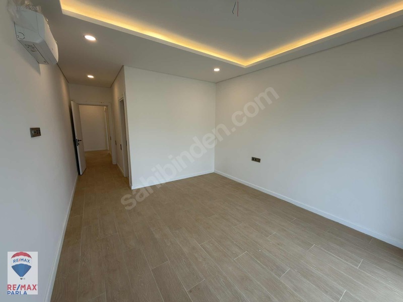 İbrahim Bülbül-denize Cephe/havuzlu Site/ Özel Bahçeli 3+1 Daire — fotoğraf 23