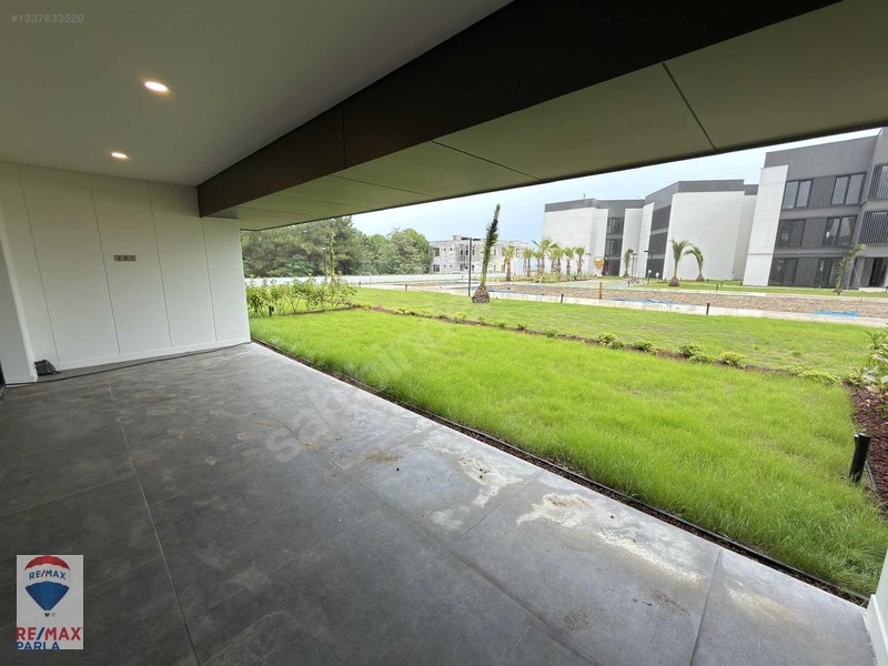 İbrahim Bülbül-denize Cephe/havuzlu Site/ Özel Bahçeli 3+1 Daire — fotoğraf 31