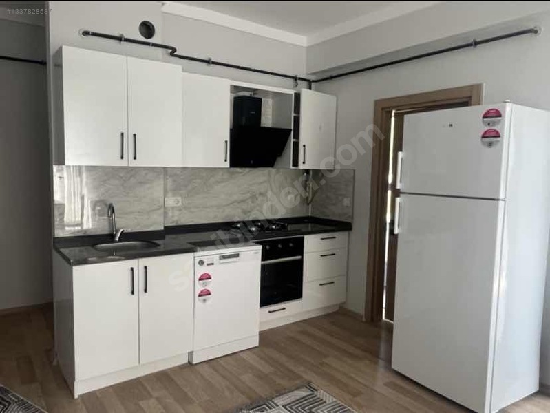 Sahil-adliye-askeriye-okullara Yakın Eşyalı Kiralık Sıfır 1+1 — fotoğraf 12
