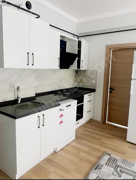 Sahil-adliye-askeriye-okullara Yakın Eşyalı Kiralık Sıfır 1+1 — fotoğraf 14