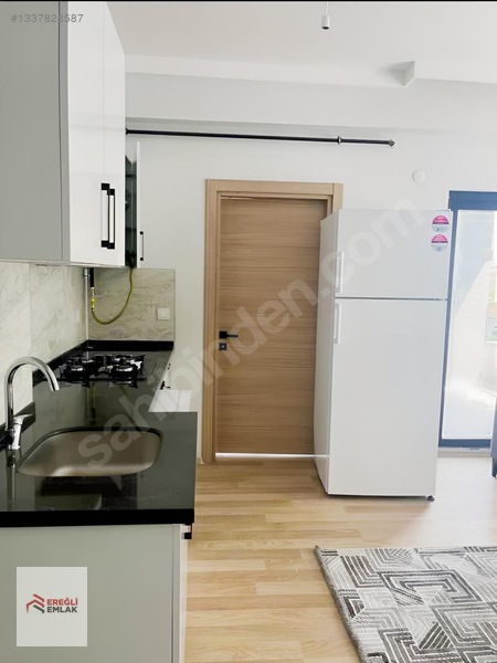 Sahil-adliye-askeriye-okullara Yakın Eşyalı Kiralık Sıfır 1+1 — fotoğraf 15
