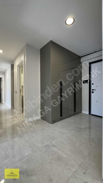 Satılık Geniş 2+1 Daire Harika Konumda Cadde Cepheli 5.kat — fotoğraf 31