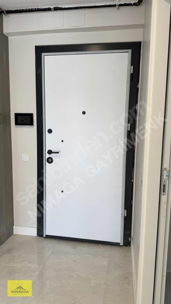 Satılık Geniş 2+1 Daire Harika Konumda Cadde Cepheli 5.kat — fotoğraf 33