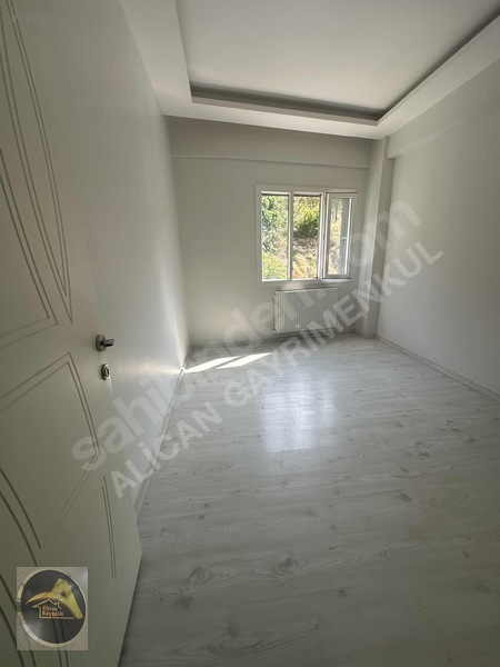 Alican Gayrimenkulden Kiralık 3+1 Daire — fotoğraf 5