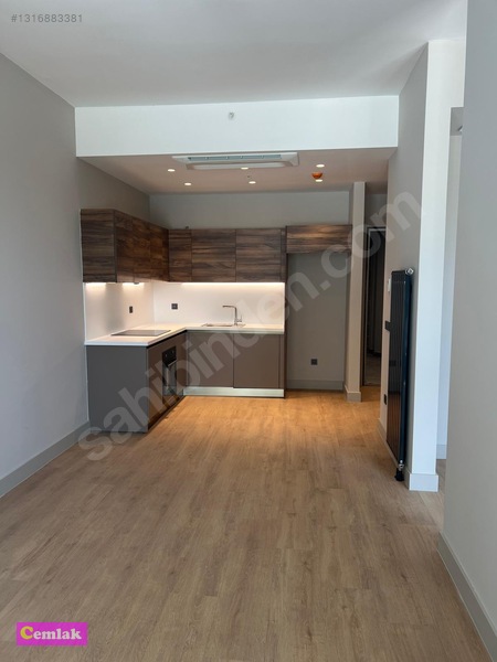 Evora İzmirde 1. Kat 1+1 Balkonlu 65 M2 Kiralık Ofis — fotoğraf 2
