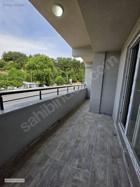 Onay Emlaktan Barbarosta Satılık Geniş 1+1 Balkonlu Daire — fotoğraf 8