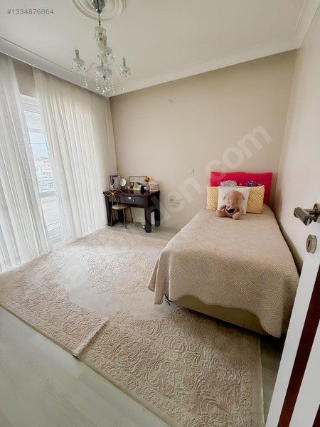 Merkezi Konumda Masrafsız Satılık Daire — fotoğraf 2