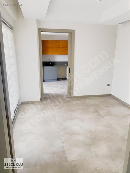 Yenişafakta Prestijli Sitede, Konforlu Ve Modern 3,5+1 Daire — fotoğraf 18