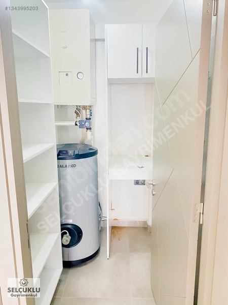 Yenişafakta Prestijli Sitede, Konforlu Ve Modern 3,5+1 Daire — fotoğraf 20