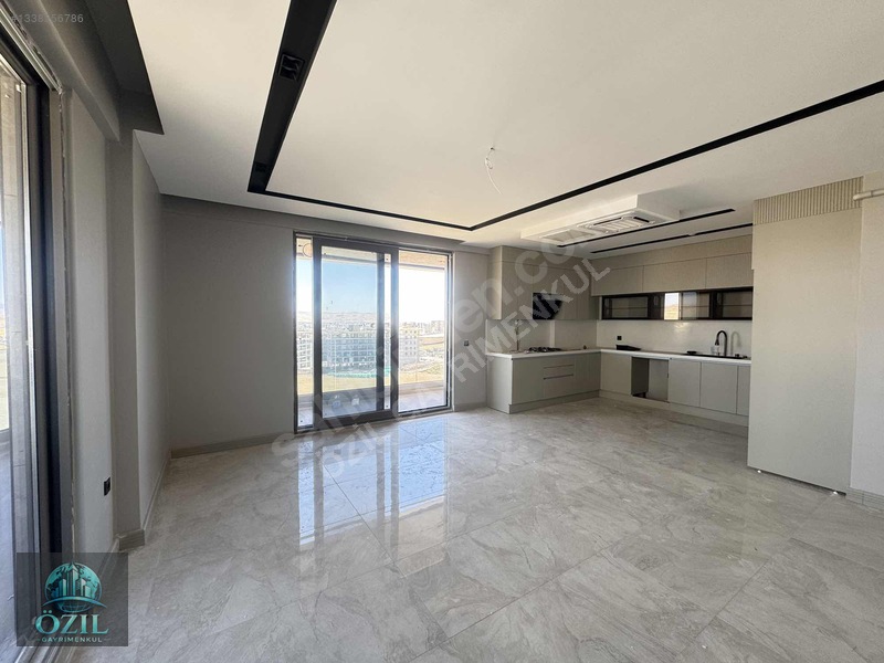 Özil'den Gencay Panorama'da Satılık 3+1 Daire — fotoğraf 3