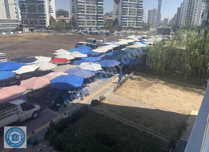 Mastfroş Caddesinin Üst Tarafında Satılık 4+1 Daire — fotoğraf 13