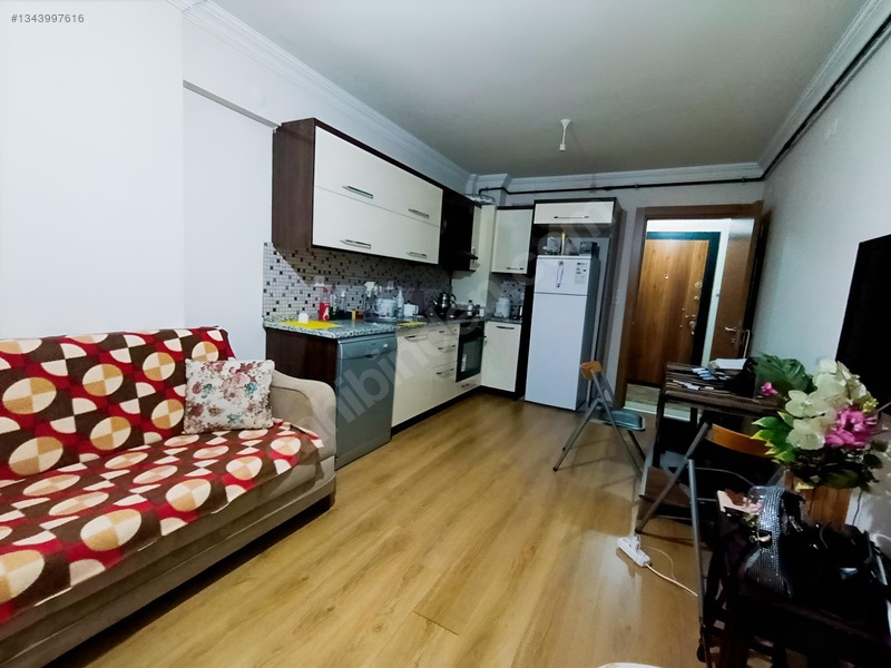 23 Nisan Parkın Dibinde Ful Eşyalı Kiralik 1t1 Arakat Daire — fotoğraf 8