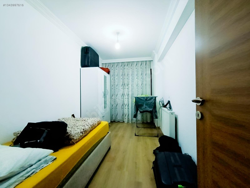 23 Nisan Parkın Dibinde Ful Eşyalı Kiralik 1t1 Arakat Daire — fotoğraf 28