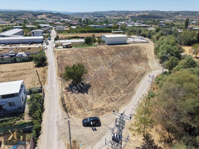 Pruva'Dan Çekrice'De Köşe Parsel 687M2 Satılık Hisse