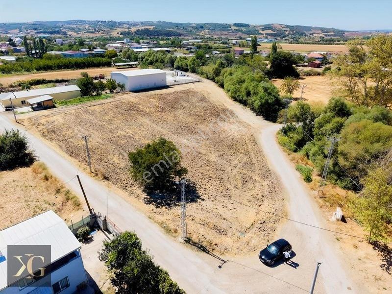 Pruva'Dan Çekrice'De Köşe Parsel 687M2 Satılık Hisse — fotoğraf 4