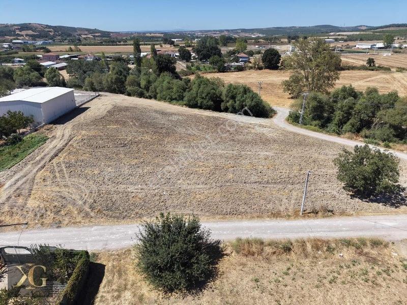 Pruva'Dan Çekrice'De Köşe Parsel 687M2 Satılık Hisse — fotoğraf 6
