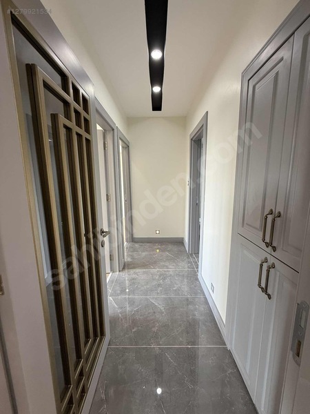 Öz Emlaktan Satılık Yenibeşevlerde 3.5+1 Özel Dizayn Daire — fotoğraf 14